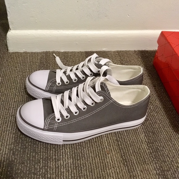 Shoes - Gray canvas shoes-size 6